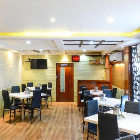 Hotel Venus Inn Bhubaneshwar Bhuvanesvar Kültér fotó