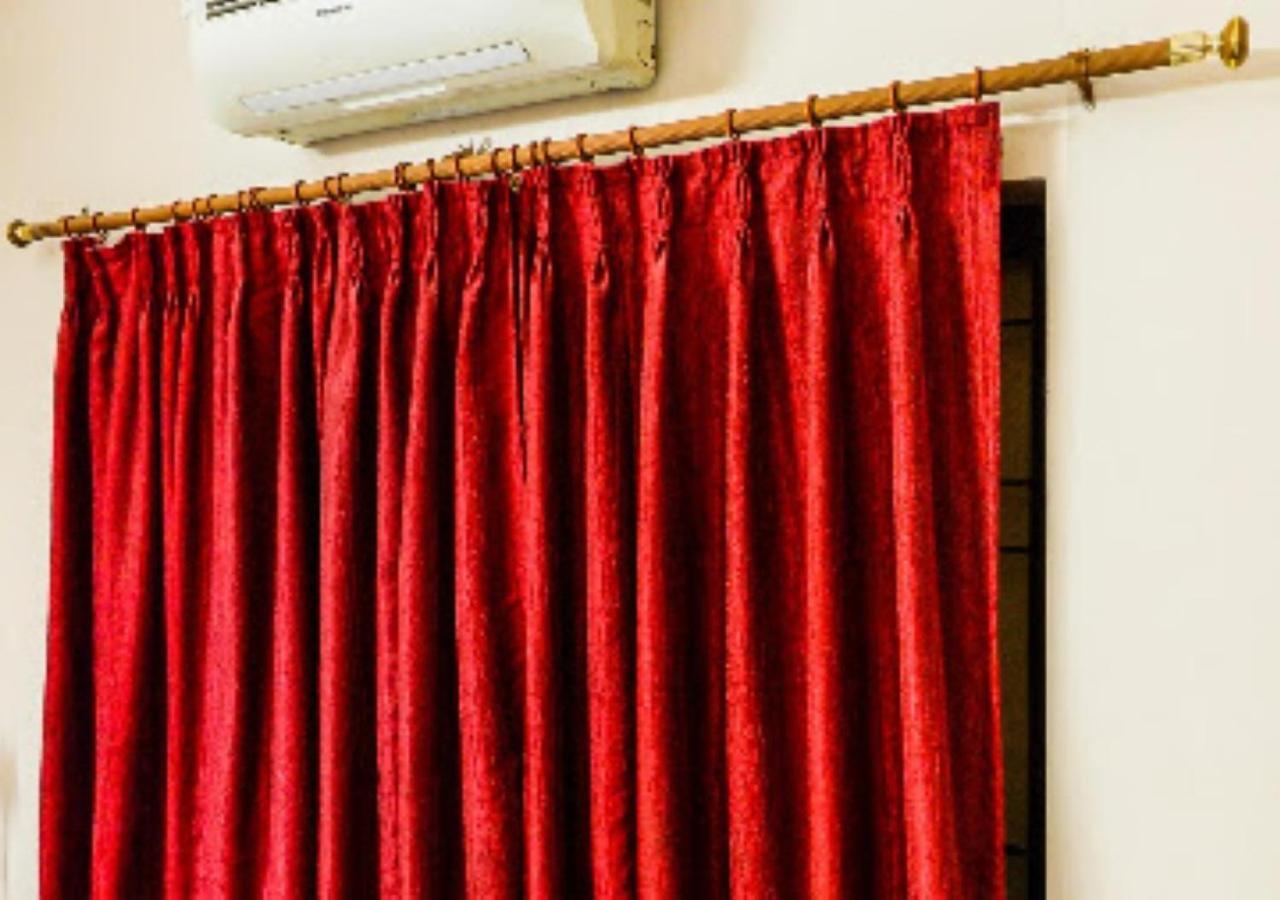 Hotel Venus Inn Bhubaneshwar Bhuvanesvar Kültér fotó